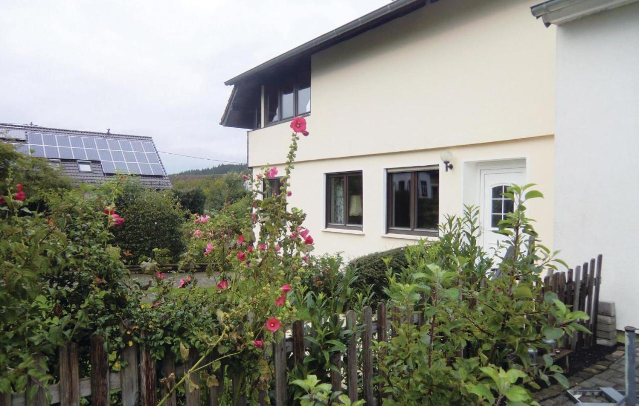 Stunning Apartment In Duppach With Kitchen Dış mekan fotoğraf